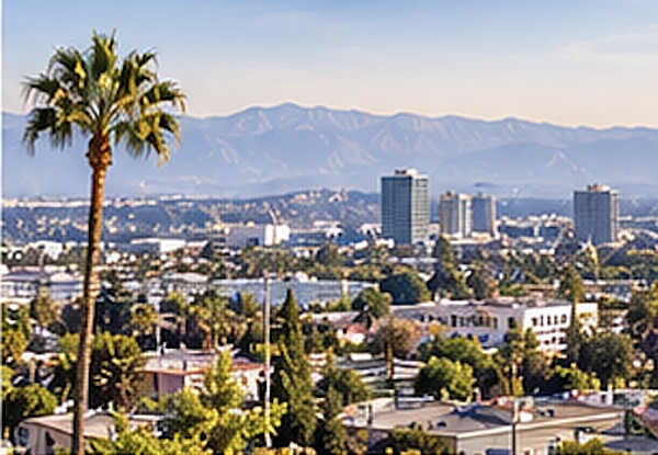 Representative home photography for Van Nuys